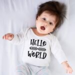 Body niemowlęce Hello World