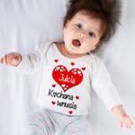 Komplet KOCHANA WNUSIA z imieniem BODY + SPODNIE