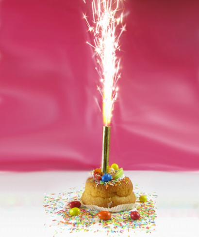 Raca na tort, fontanna, świeca 12cm, na urodziny roczek